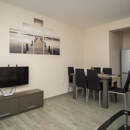 Appartement Dimo